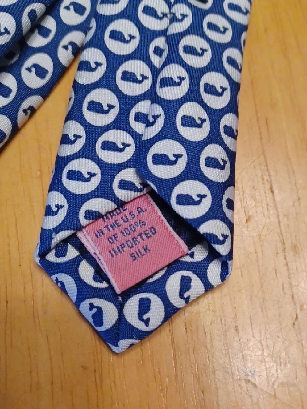 Vineyard Vines Blue Tie with White Whale Medallions 100% Silk